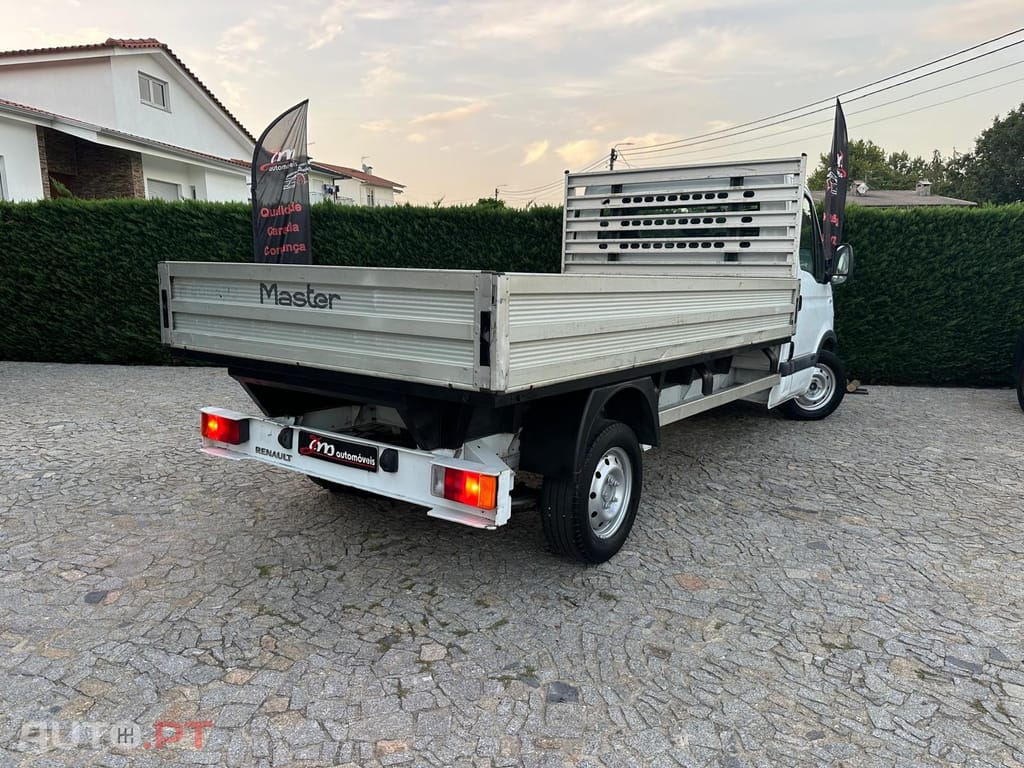 Renault Master 2.5 dCi L3 3.5T 100