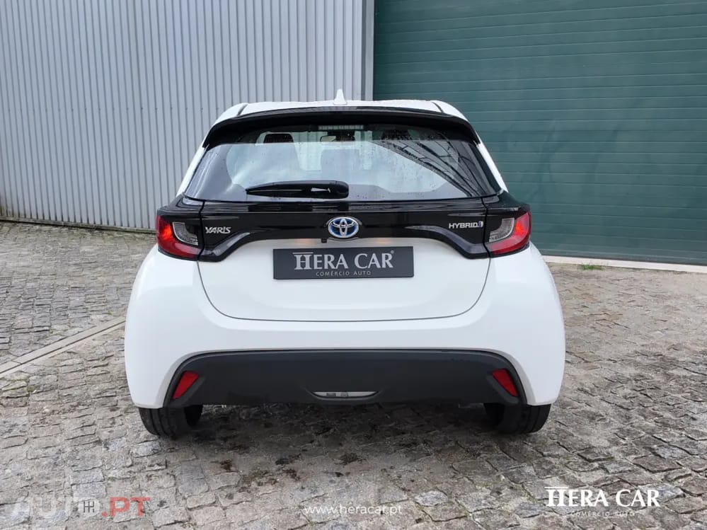 Toyota Yaris Dynamic Business