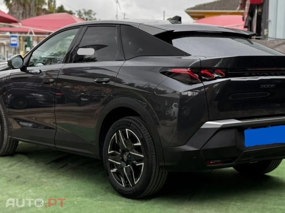 Peugeot E-3008 1.6 HYBRID ACTIVE PACK e-EAT8