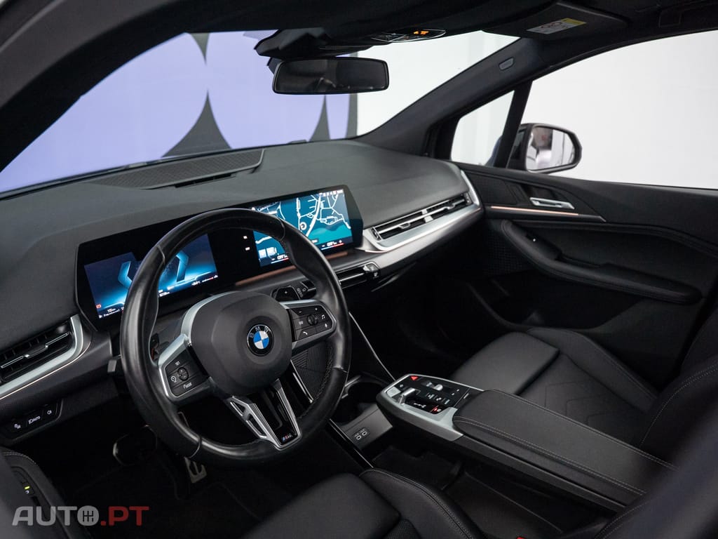 BMW 218 d Pack Desportivo M Auto