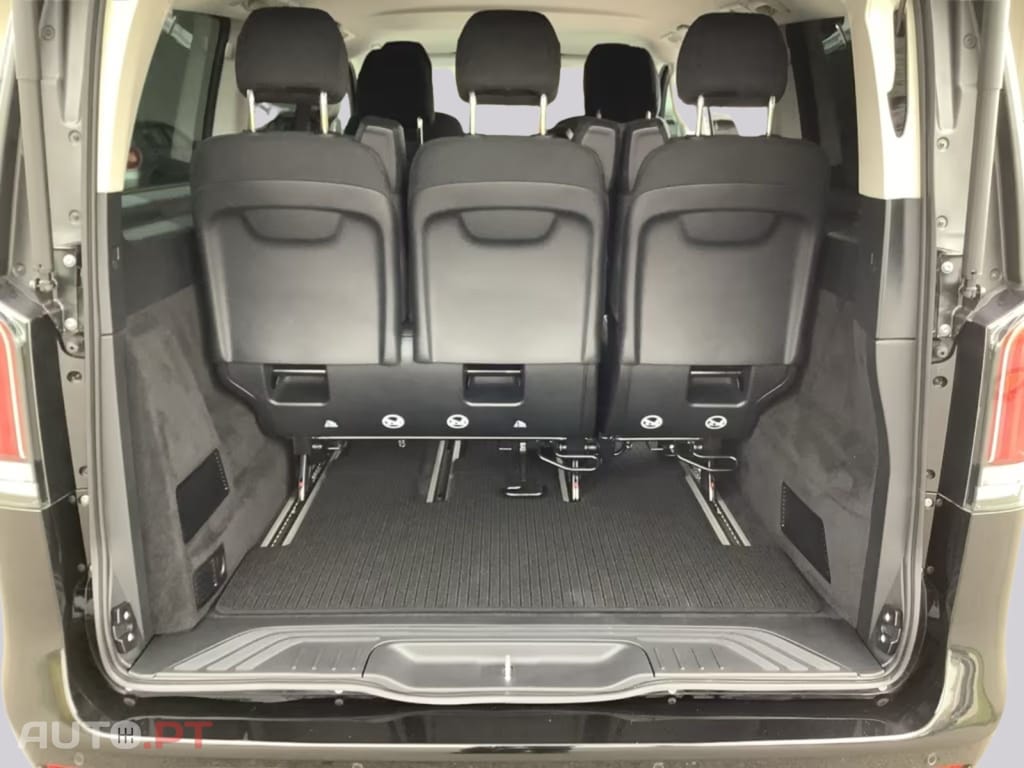 Mercedes-Benz EQV 300 Lang Distronic I.V.A DEDUTIVEL