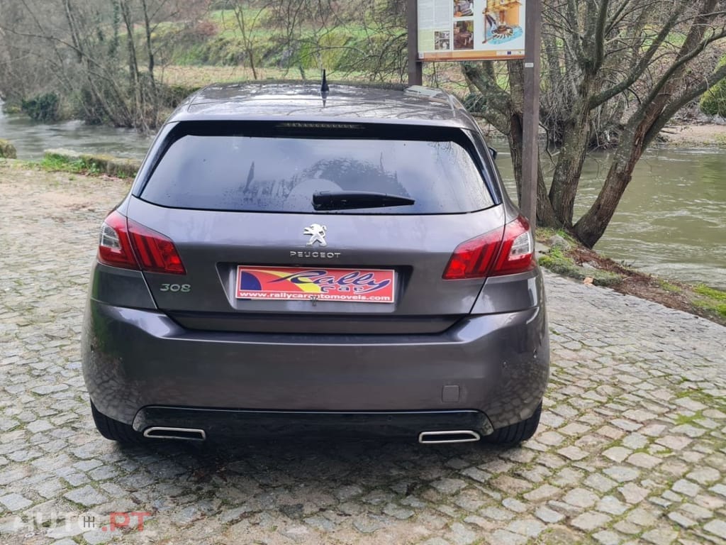 Peugeot 308 1.6 BlueHDi Allure J17