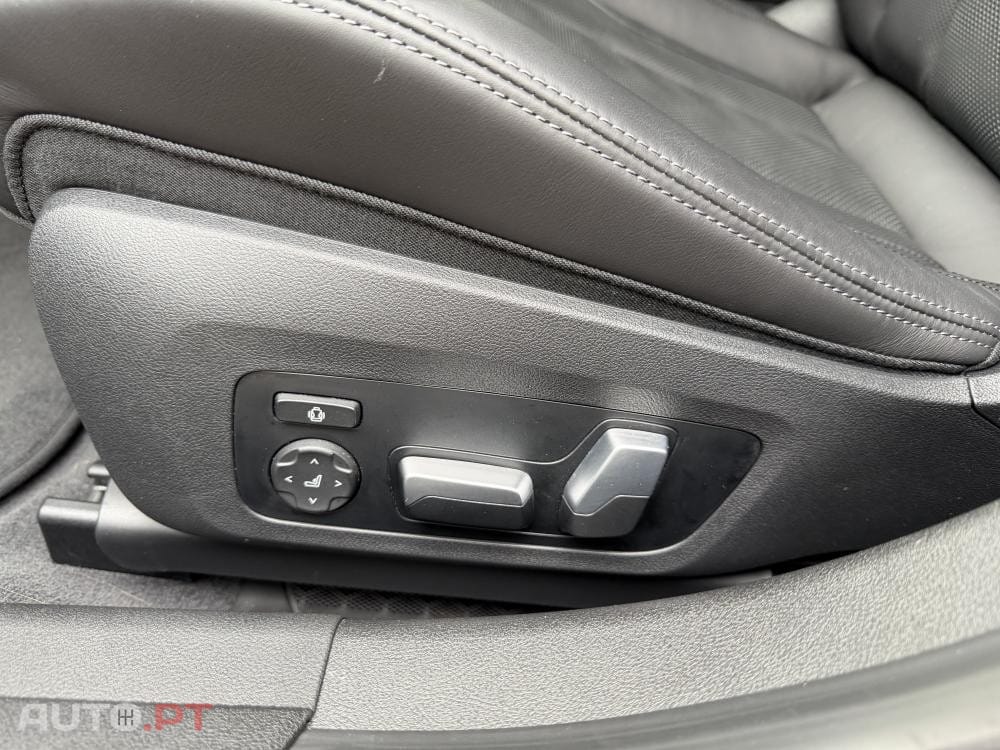 BMW M3 Competition Pack 50 anos M