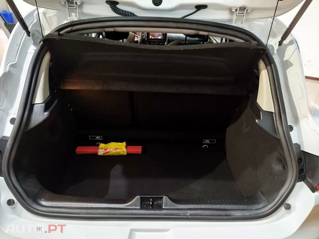 Renault Clio (Energy) TCe 90 Start & Stop LIMITED