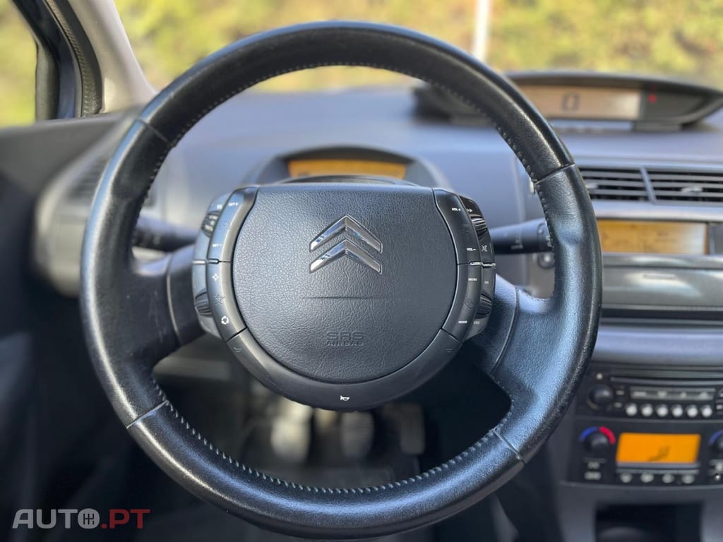 Citroen C4 1.4 16V SX