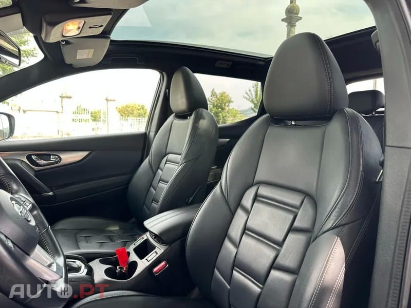 Nissan Qashqai 1.3 DIG-T Tekna Premium DCT