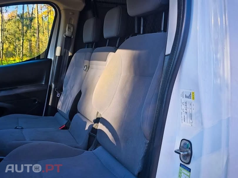 Peugeot Partner 1.6 BlueHDi L1 Premium 3L