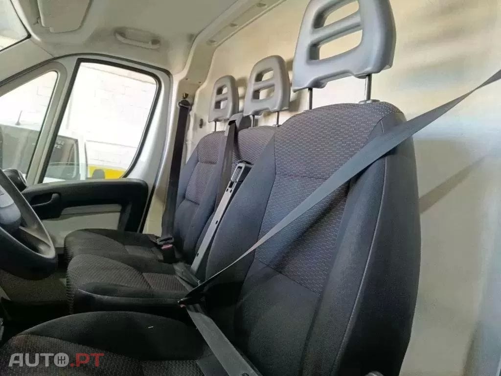 Peugeot Boxer  Premium L4h2 2.0 BlueHDI