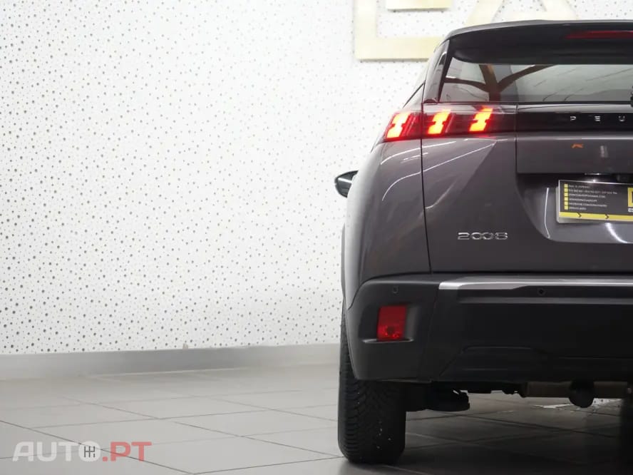 Peugeot 2008 1.2 PureTech Allure
