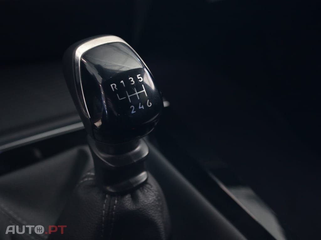 Opel Astra 1.2 T GS Line S/S