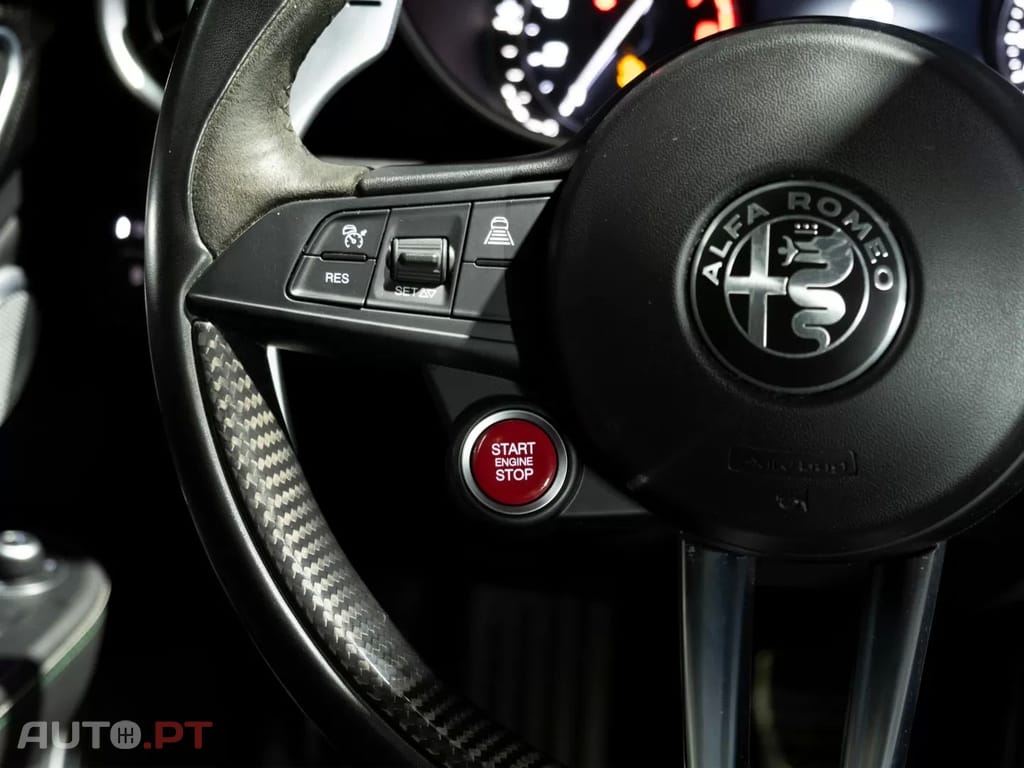 Alfa Romeo Giulia 2.9 Bi-Turbo Quadrifoglio