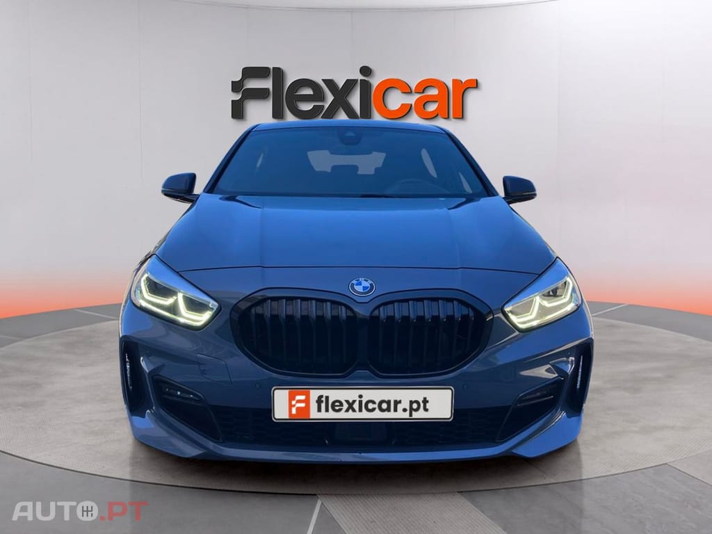 BMW 118 i Pack Desportivo M Auto