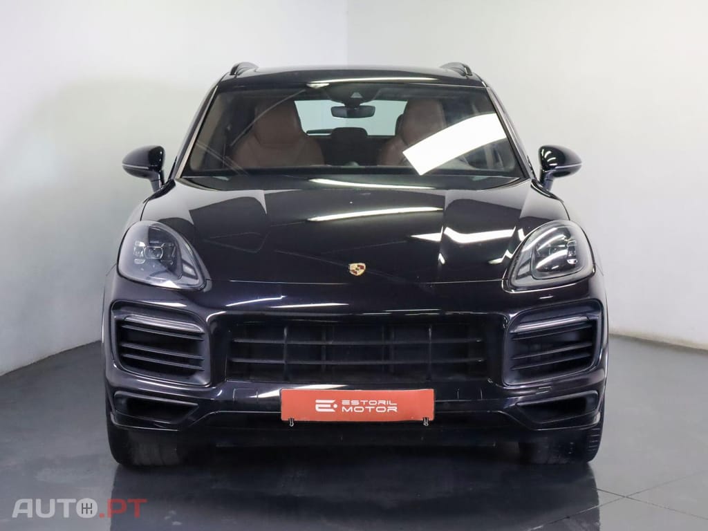 Porsche Cayenne 3.0 Dakar 84