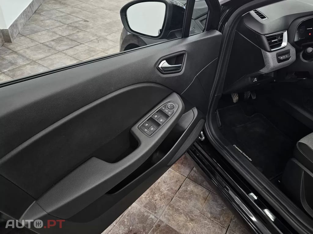 Renault Clio 1.0 TCe Evolution Bi-Fuel