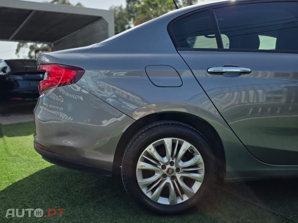 Fiat Tipo 1.3 M-Jet Lounge