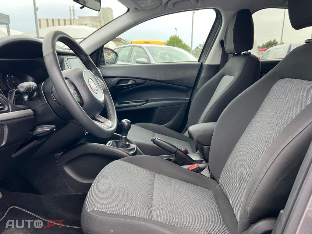 Fiat Tipo 1.3 M-Jet Street