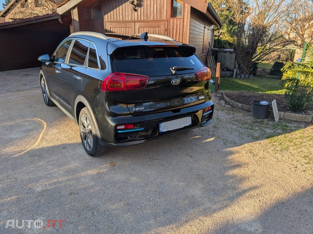 Kia Niro 64kWh Tech