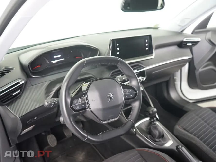 Peugeot 2008 1.2 PureTech Active