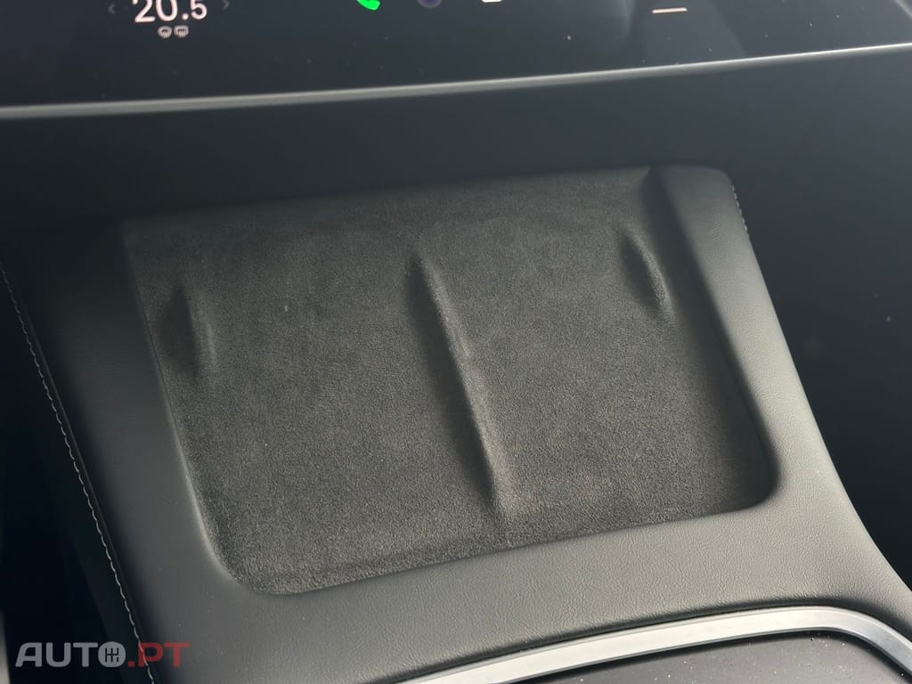 Tesla Model Y Long Range Dual Motor AWD