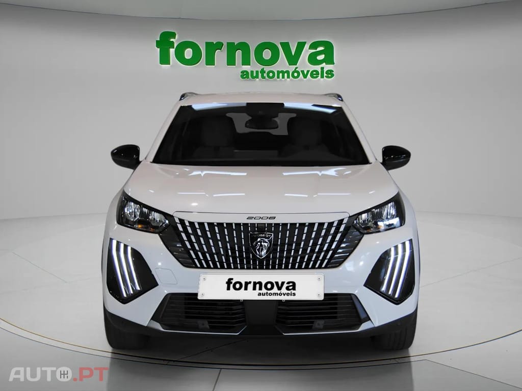 Peugeot E-2008 50 kWh Allure Pack