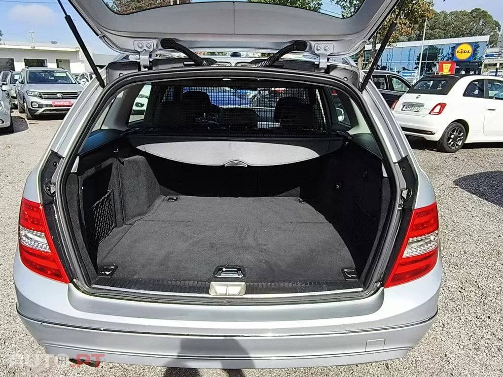Mercedes-Benz C 200 CDi Avantgarde BlueEfficiency