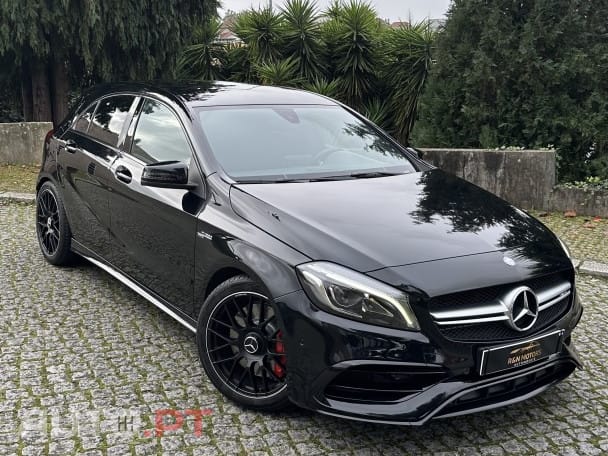 Mercedes-Benz A 45 AMG 4Matic Speedshift 7G-DCT