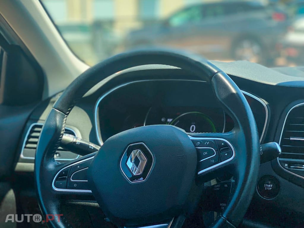Renault Mégane Sport Tourer 1.5 Blue dCi Intens EDC