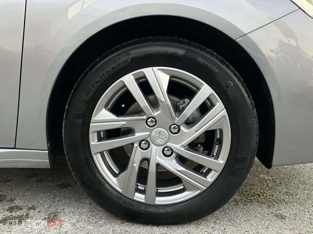 Peugeot 208 1.2 PureTech Active Pack