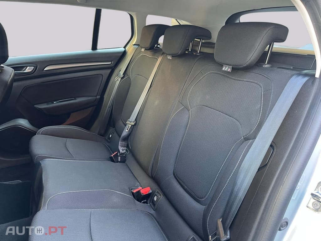 Renault Mégane GRANDTOUR 1.6 E-TECH PLUG-IN BUSINE