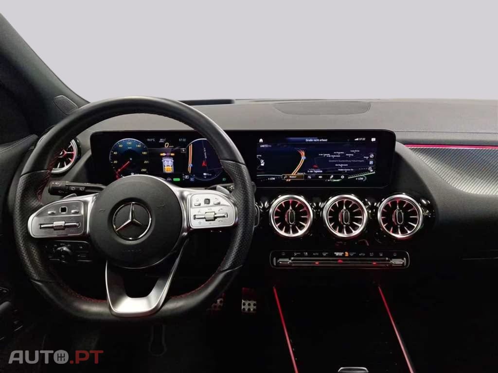 Mercedes-Benz GLA 250 I.V.A DEDUTIVEL e AMG Line