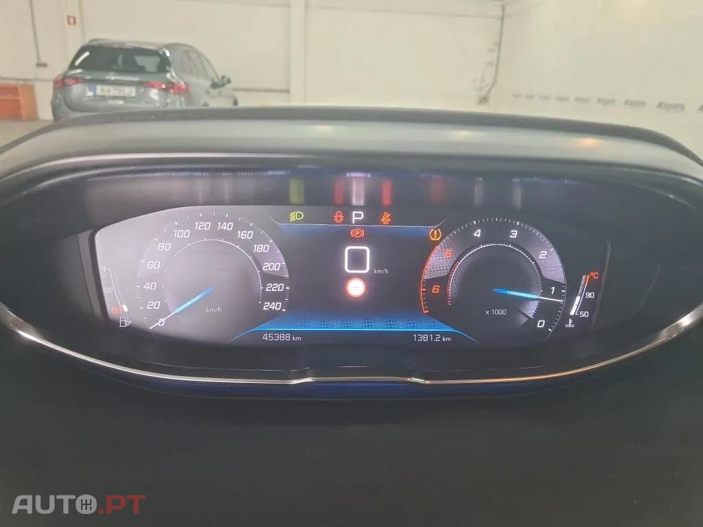 Peugeot 5008 1.5 BlueHDi Active Pack EAT8