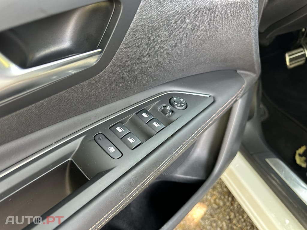 Peugeot 3008 1.6 BlueHDi GT Line EAT6