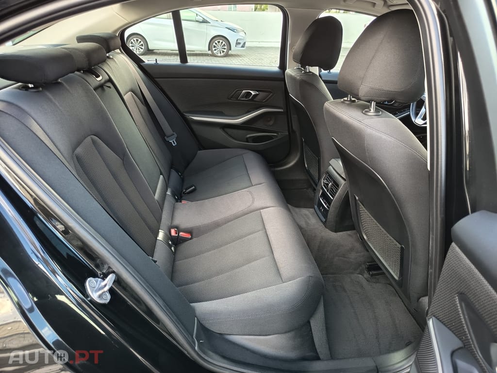 BMW 330 e Corporate Edition Auto