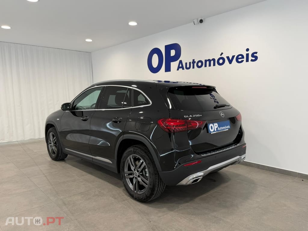 Mercedes-Benz GLA 250 e Progressive