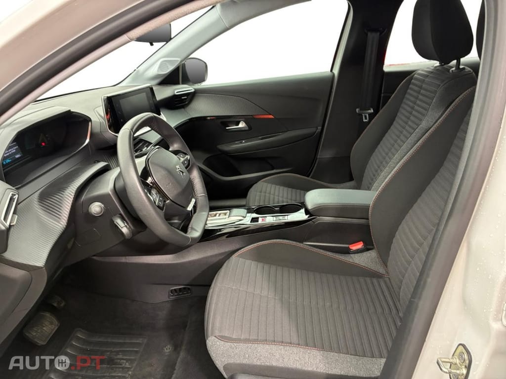 Peugeot E-208 50 kWh Active Pack