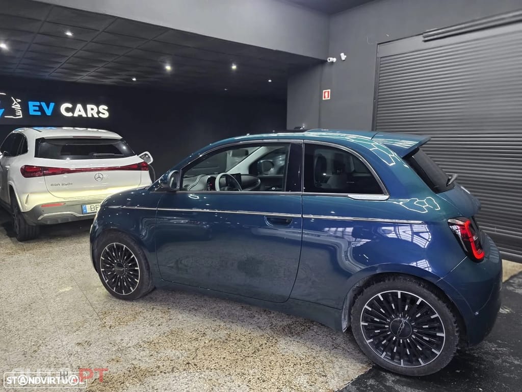 Fiat 500e La Prima