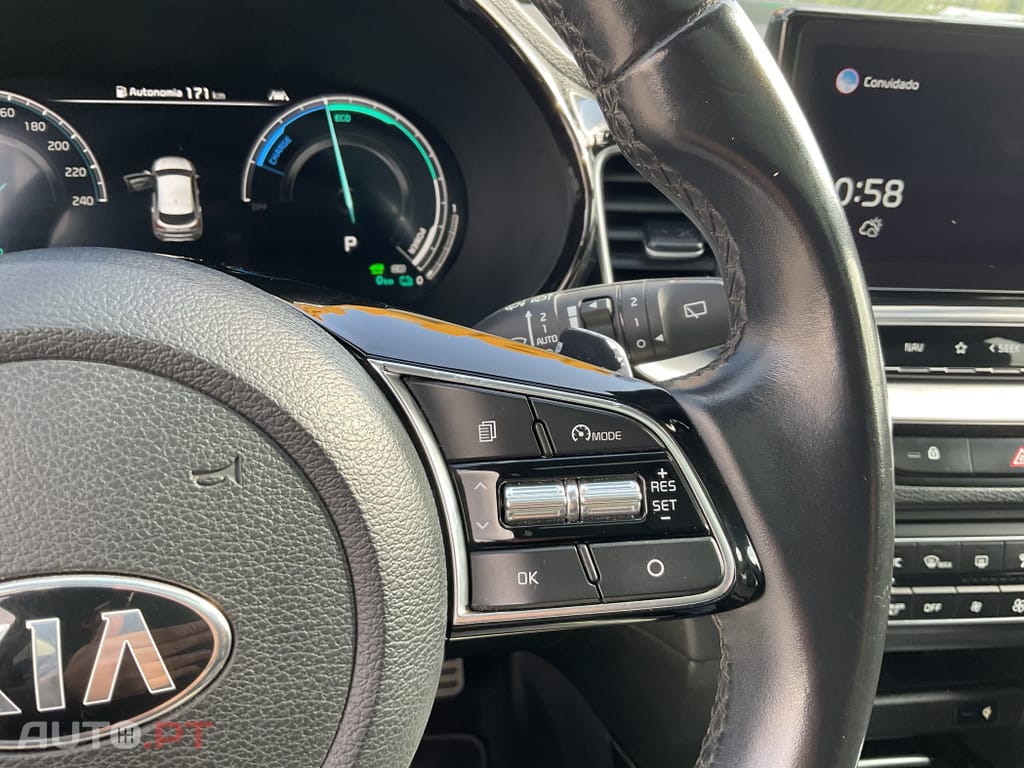 Kia Xceed 1.6 GDi PHEV Drive