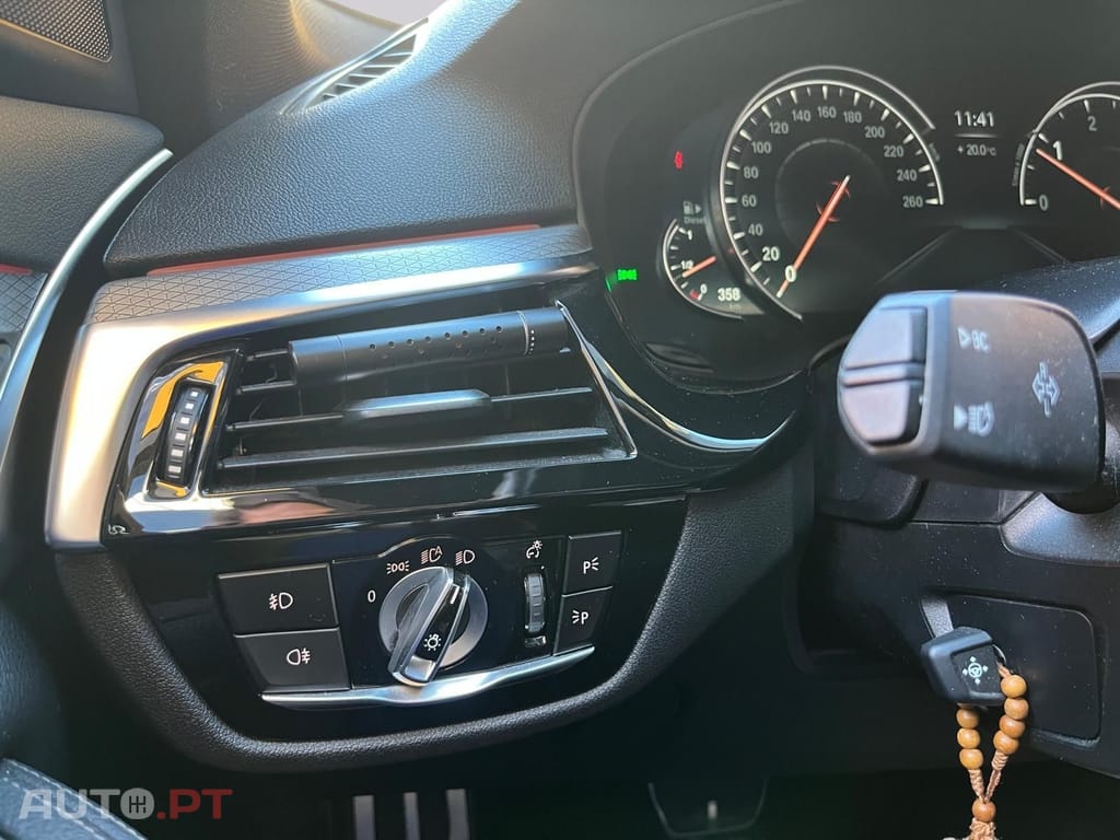 BMW 520 D xDRIVE PACK M 