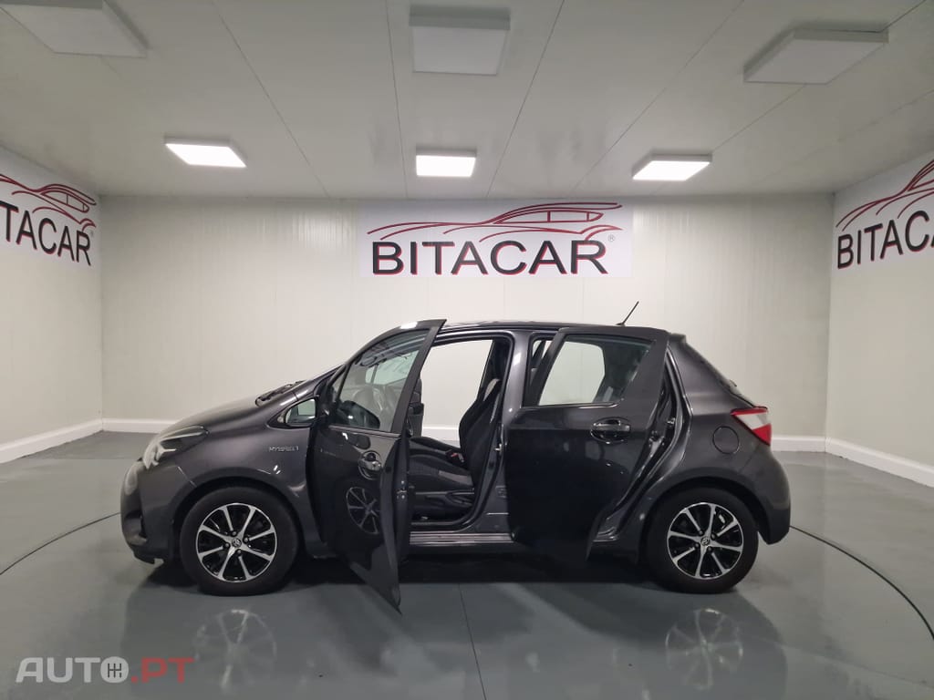 Toyota Yaris 1.5 HSD Comfort