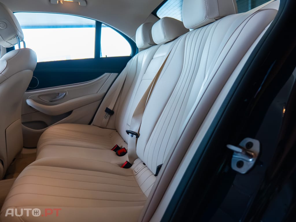 Mercedes-Benz E 300 e Exclusive Line