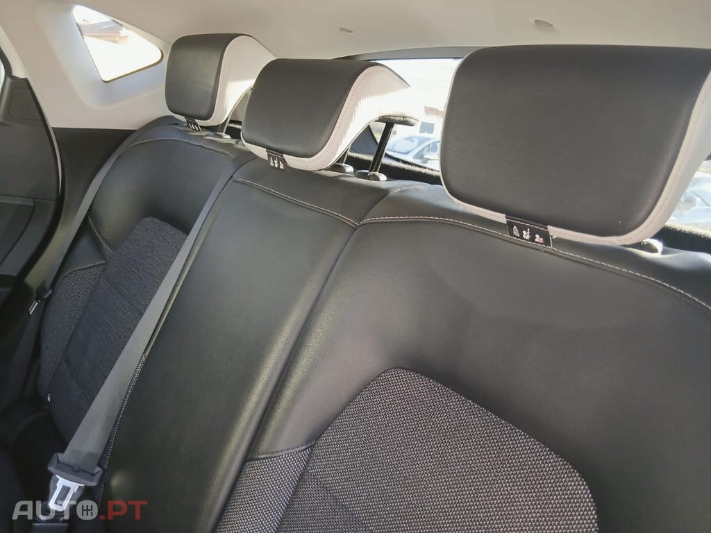 Renault Captur 1.0 TCe Exclusive