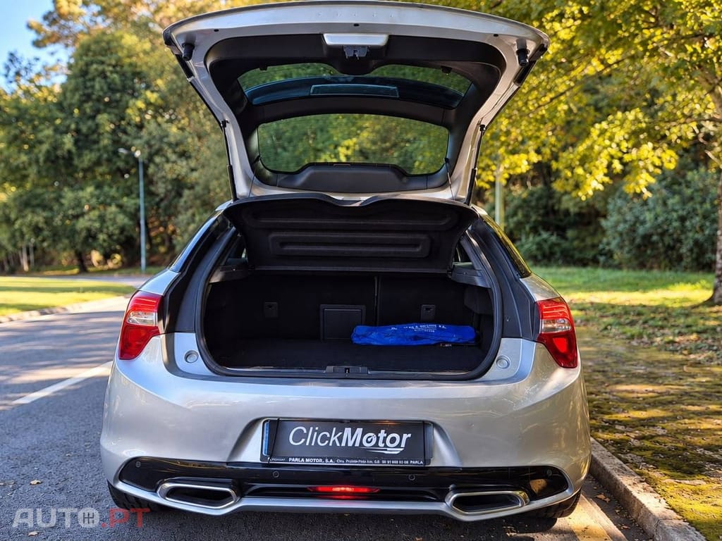 Citroen DS5 2.0 HDi Hybrid4 Sport Chic CMP6