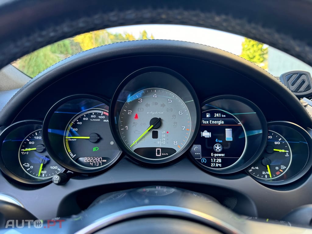 Porsche Cayenne S E-Hybrid Platinum Edition