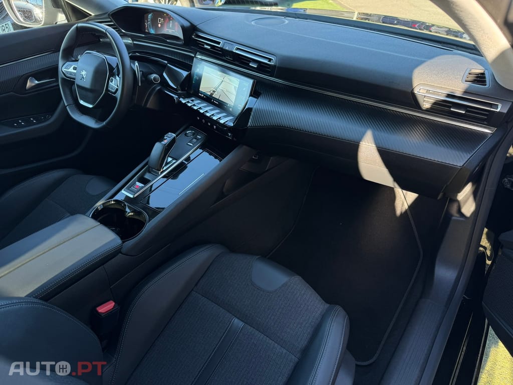 Peugeot 508 1.6 Hybrid Allure Pack e-EAT8