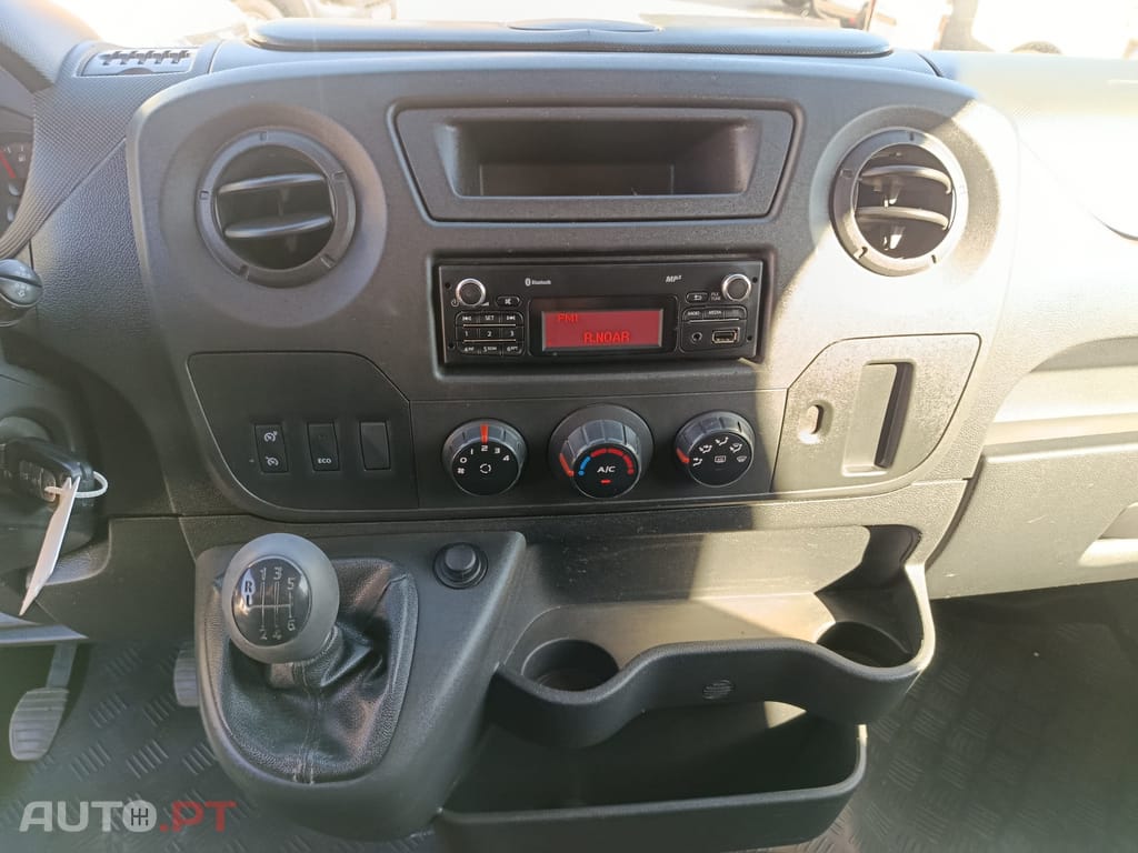 Renault Master 2.3 DCI 130cv L2H2