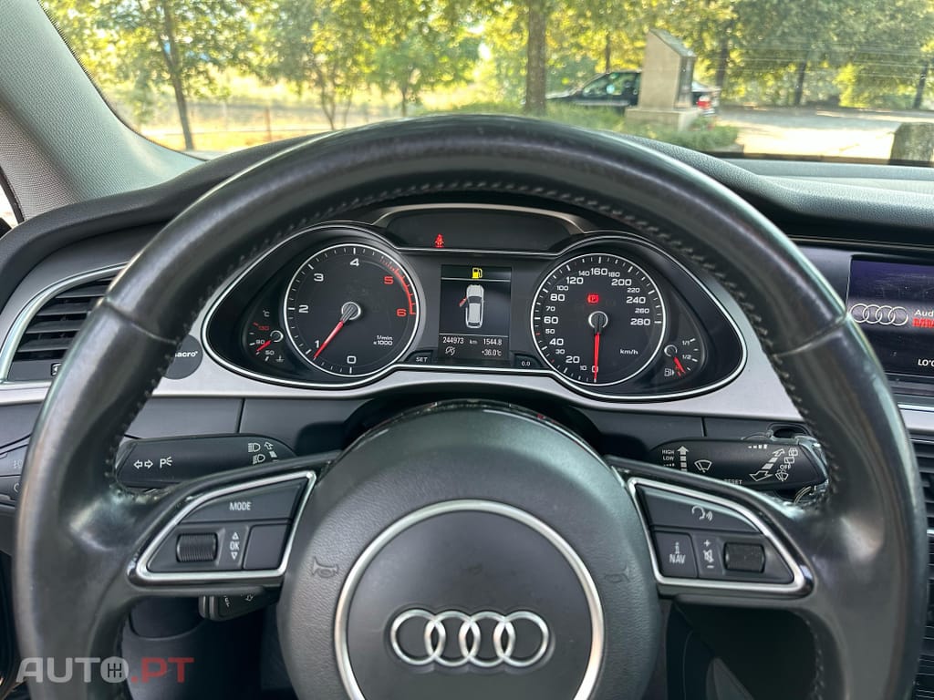 Audi A4 Avant 2.0 TDi Business Line S-line