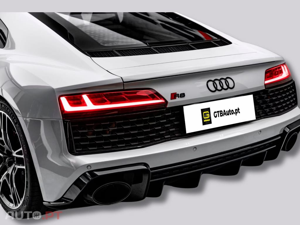 Audi R8 5.2 RWD