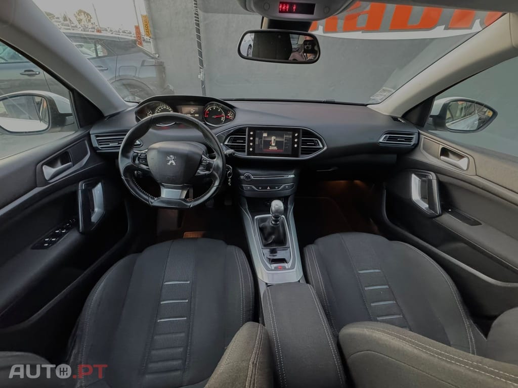 Peugeot 308 1.6 e-HDi Active