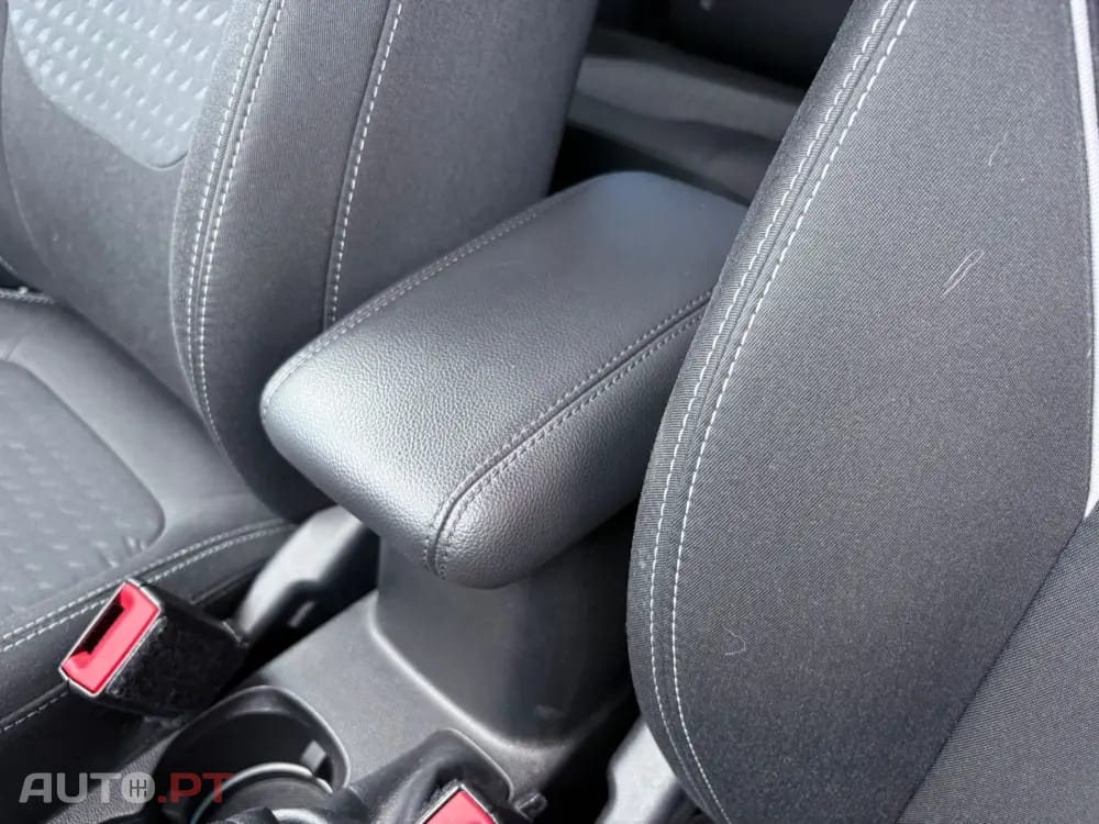 Ford Fiesta 1.0 T EcoBoost Titanium