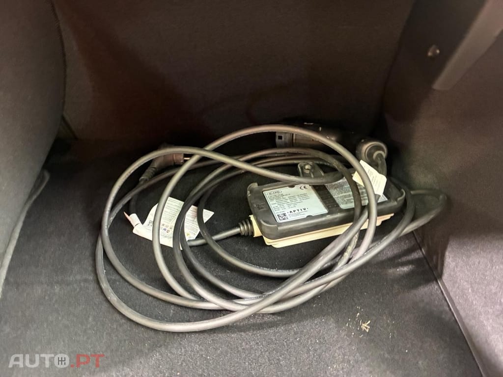 Renault Captur E-Tech Intens